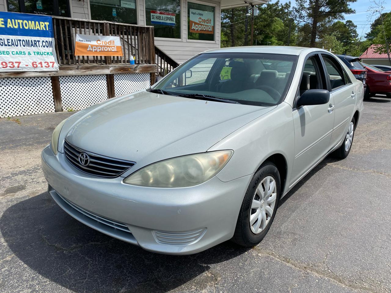 2005 toyota camry le