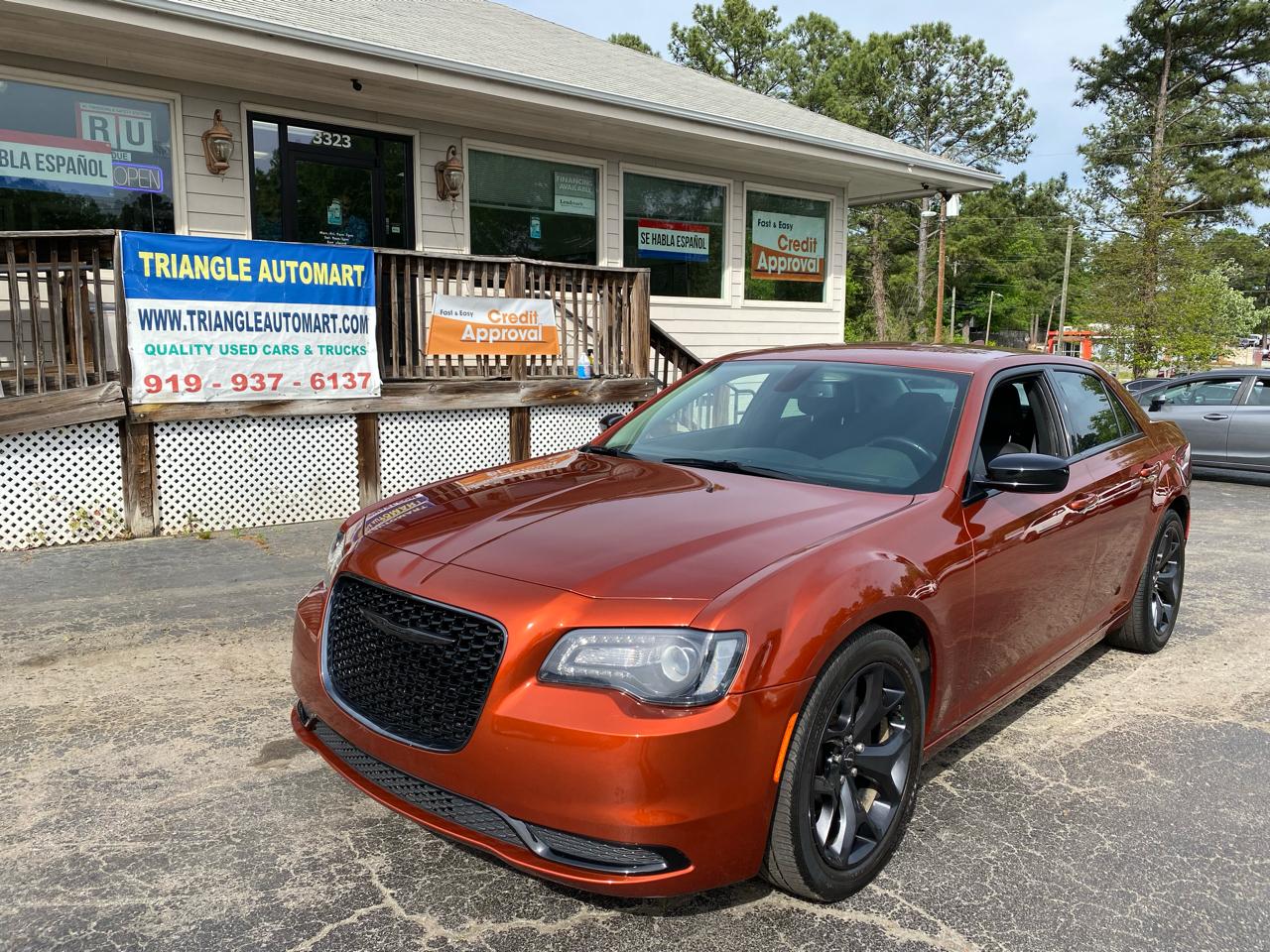 2021 chrysler 300 touring