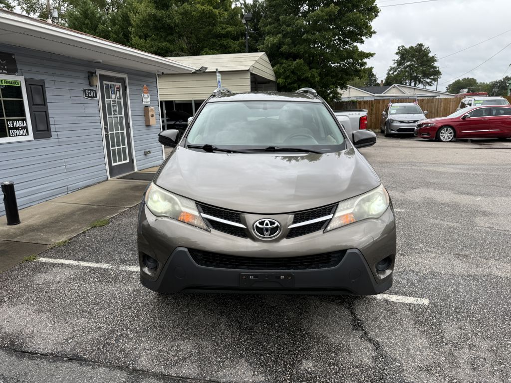 2013 toyota rav4 le