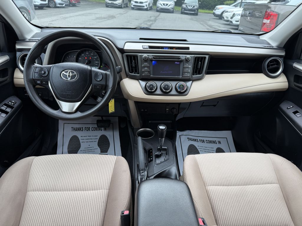 2013 toyota rav4 le