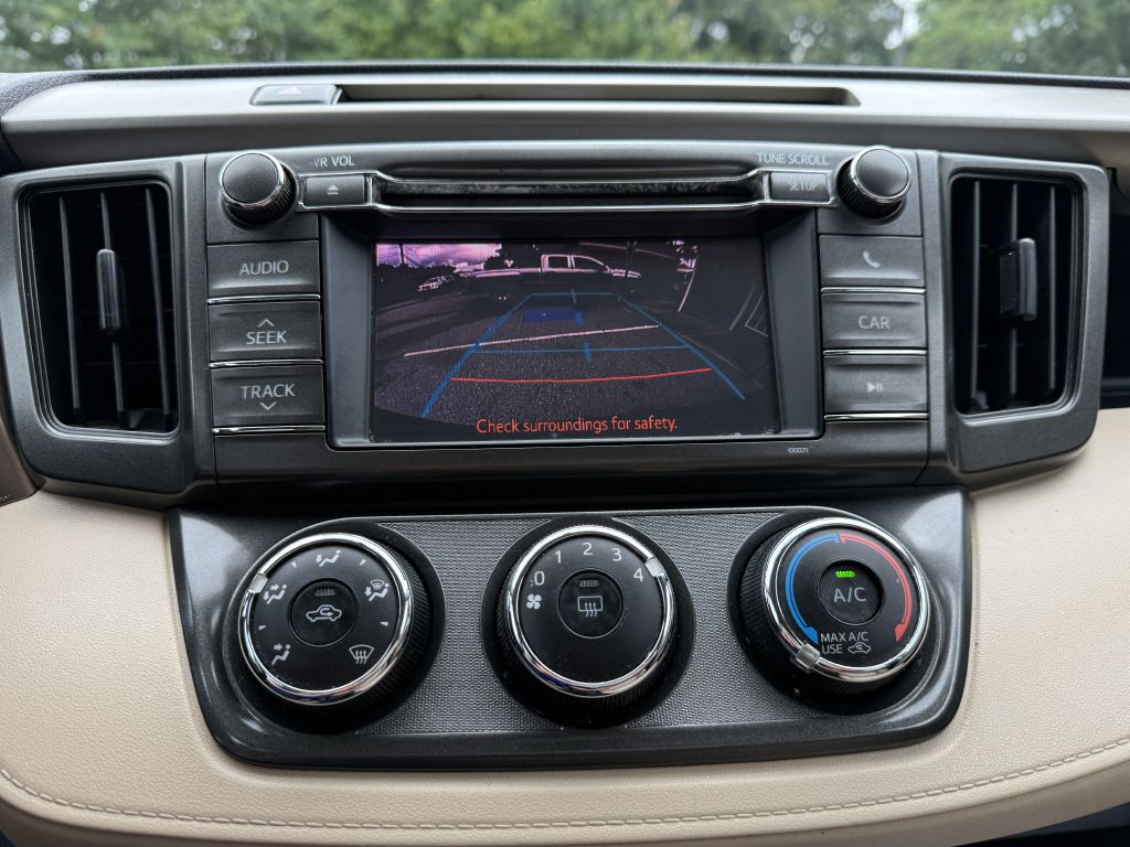 2013 toyota rav4 le