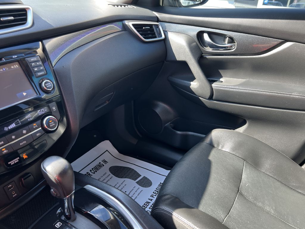 2016 nissan rogue sl