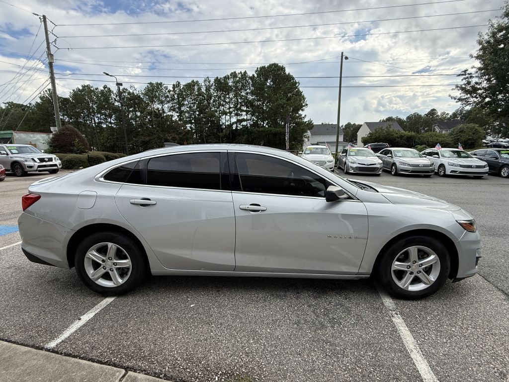 2020 chevrolet malibu ls