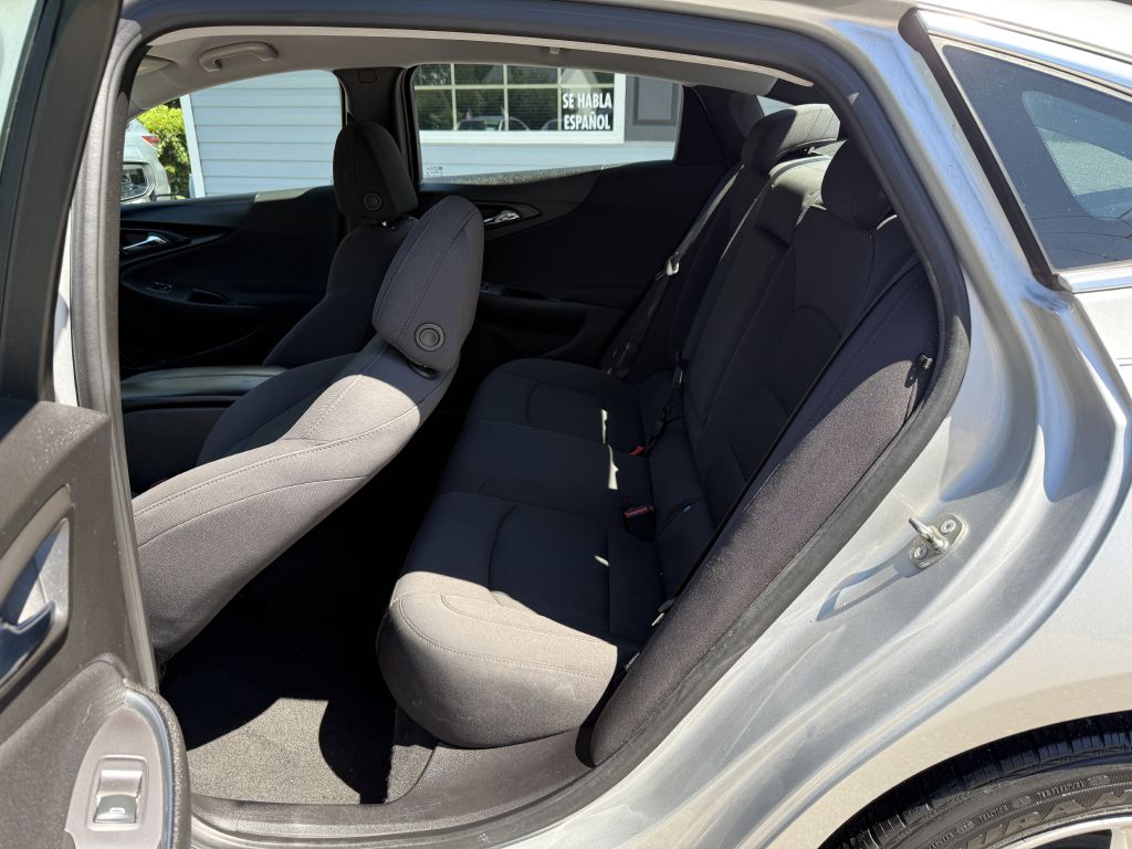 2017 chevrolet malibu lt
