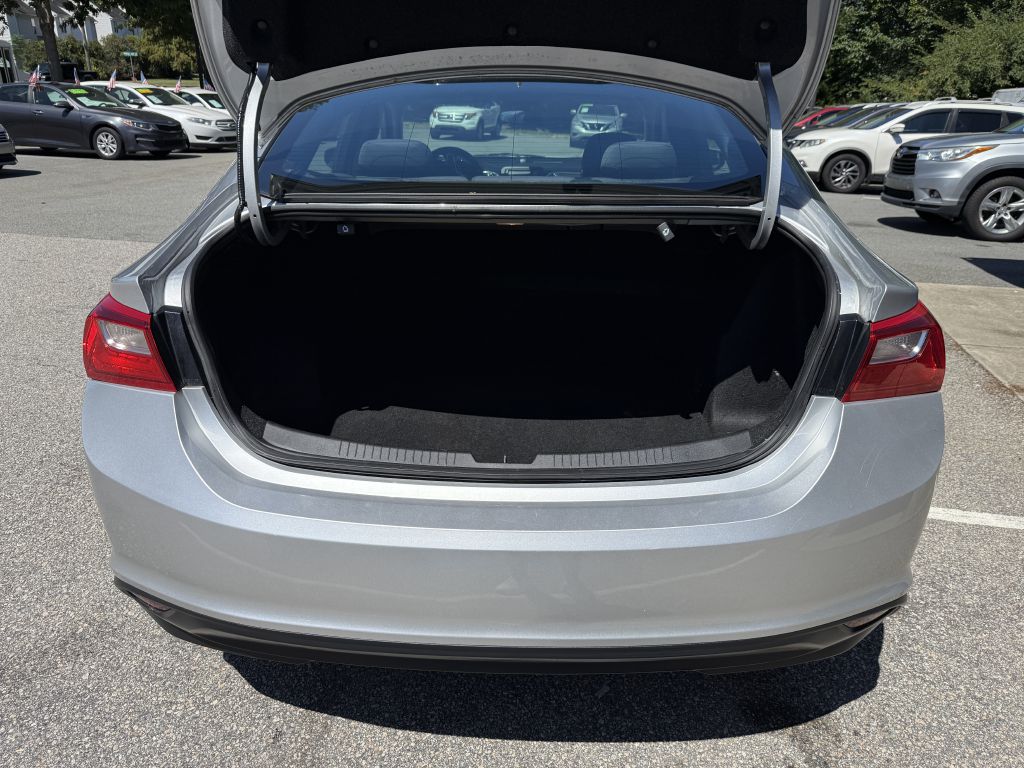 2017 chevrolet malibu lt