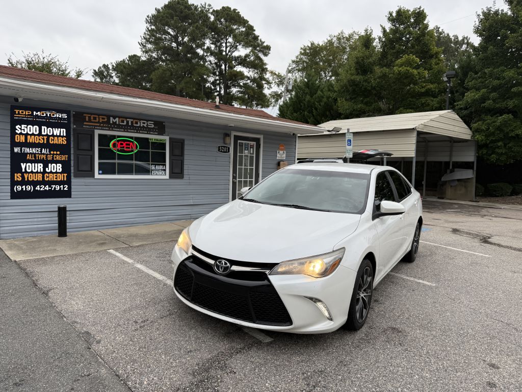 2017 toyota camry le