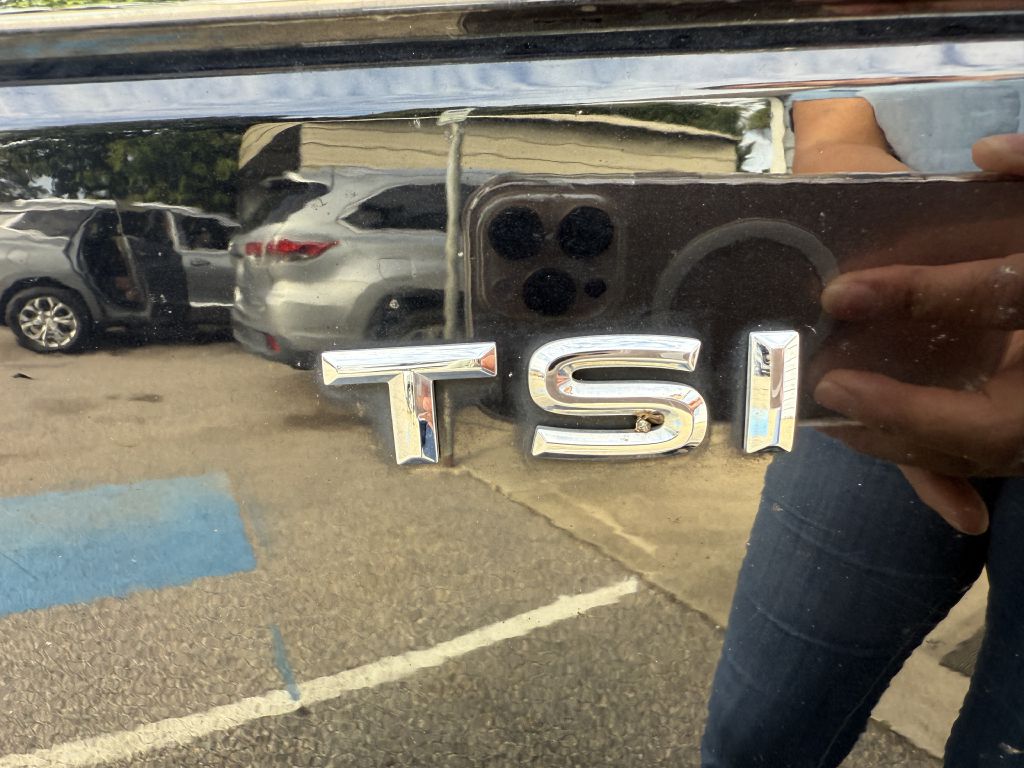 2018 volkswagen atlas 2.0t s