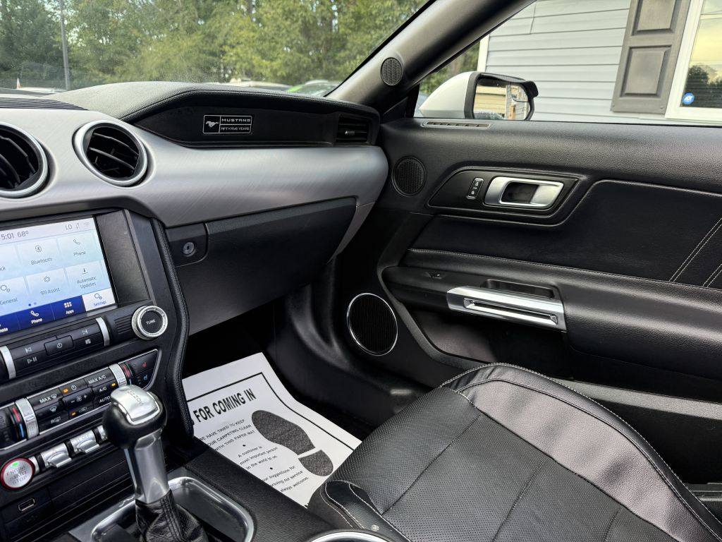 2020 ford mustang ecoboost premium