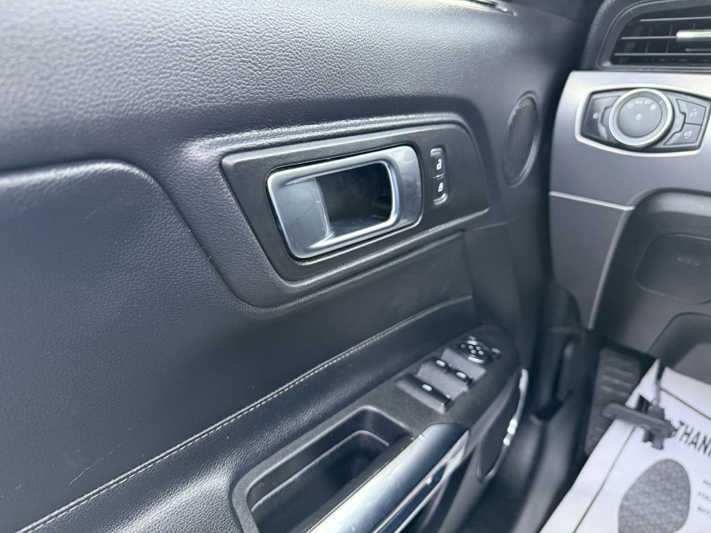 2020 ford mustang ecoboost premium