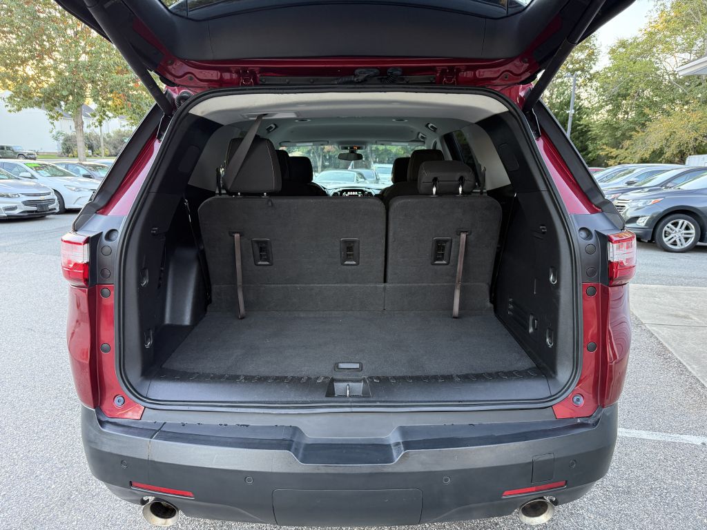 2019 chevrolet traverse lt cloth