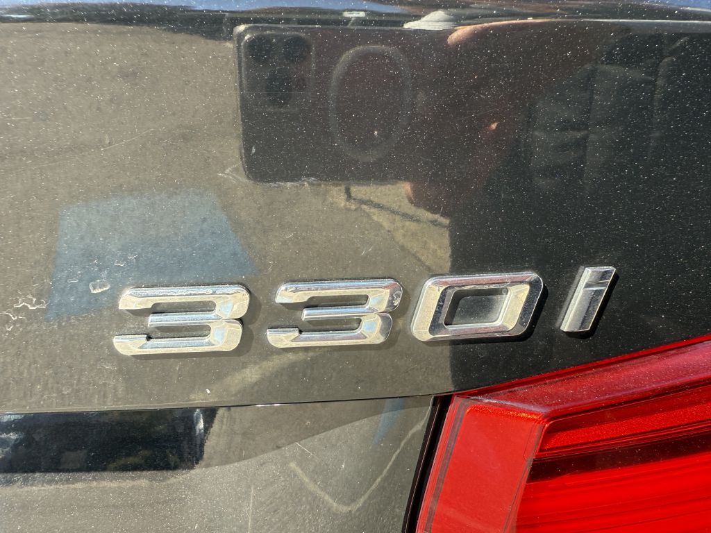 2018 bmw 3 series 330i xdrive