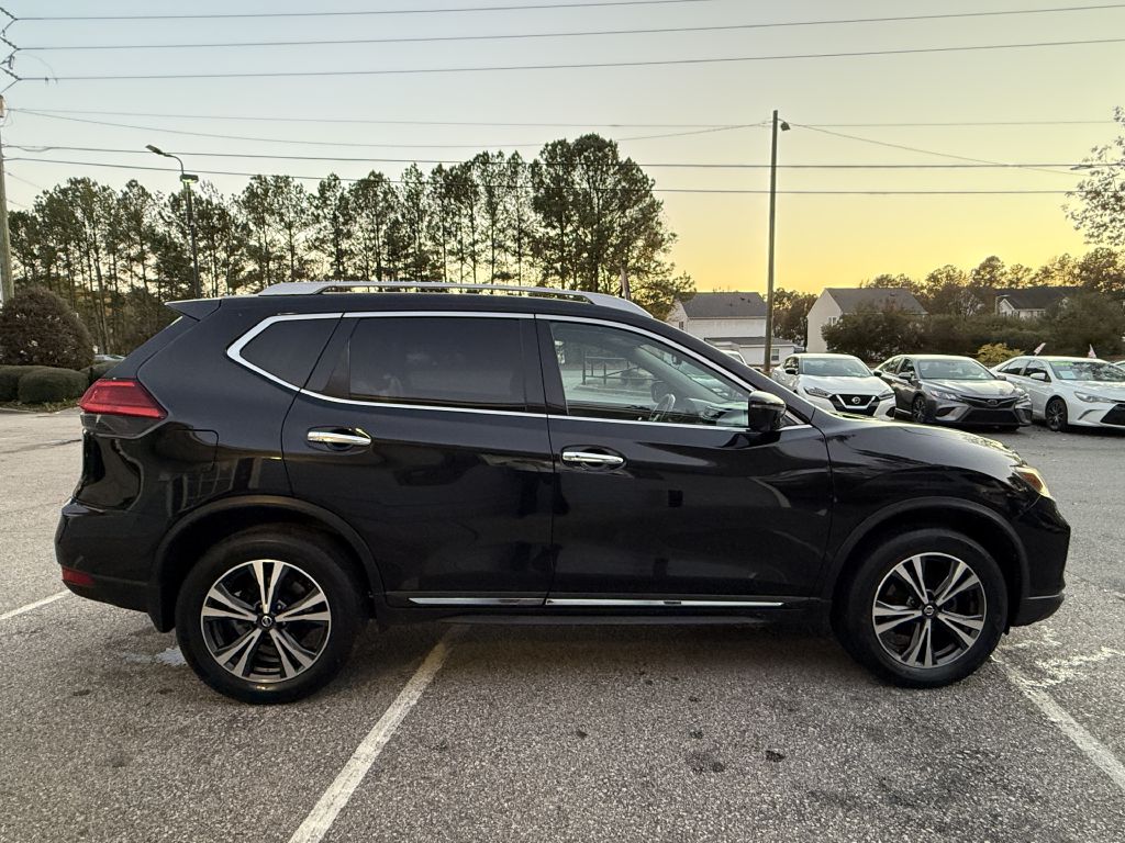2017 nissan rogue sl