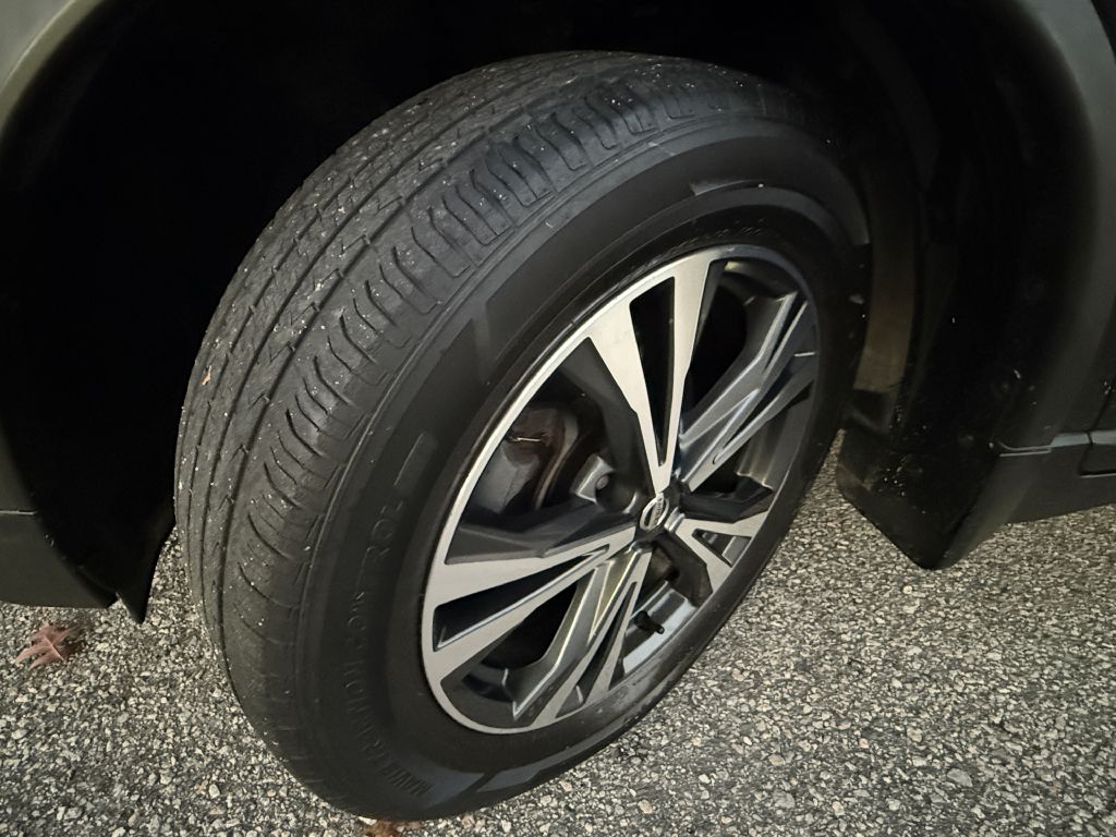 2017 nissan rogue sl