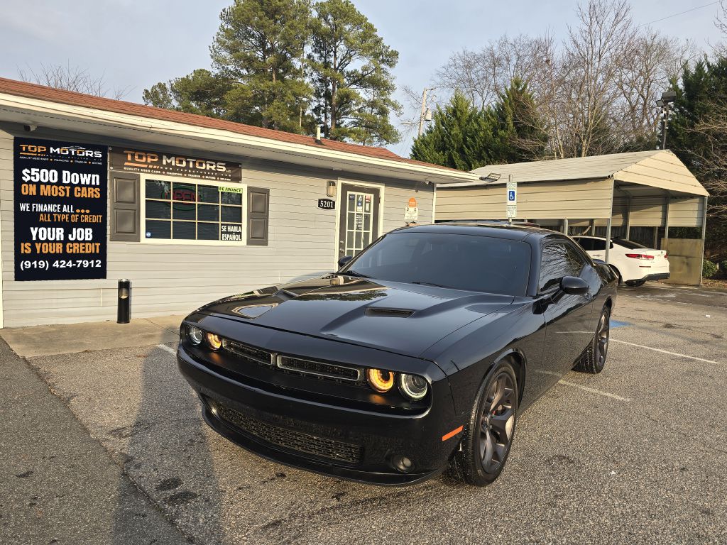2018 dodge challenger sxt
