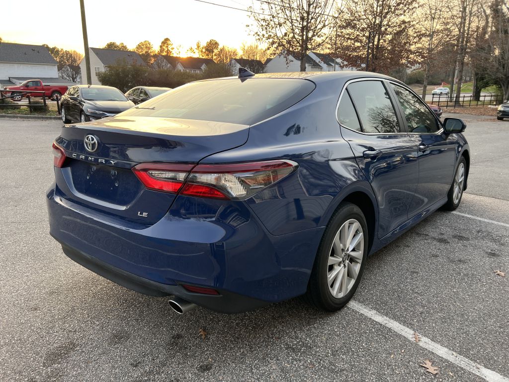 2023 toyota camry le
