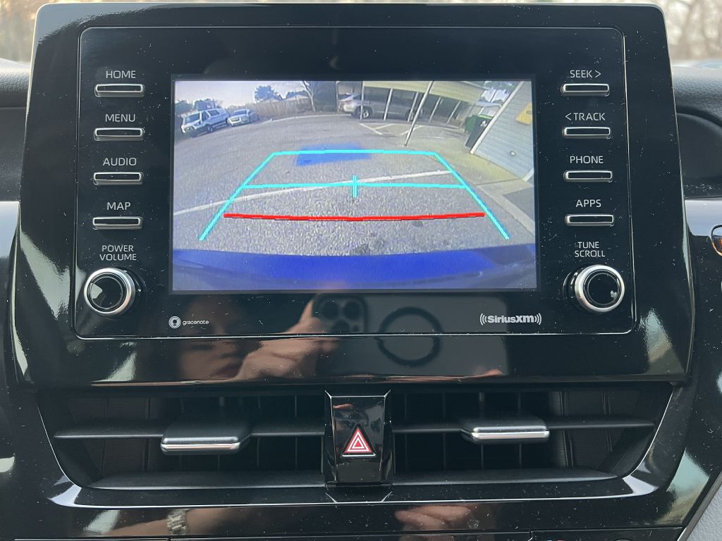 2023 toyota camry le