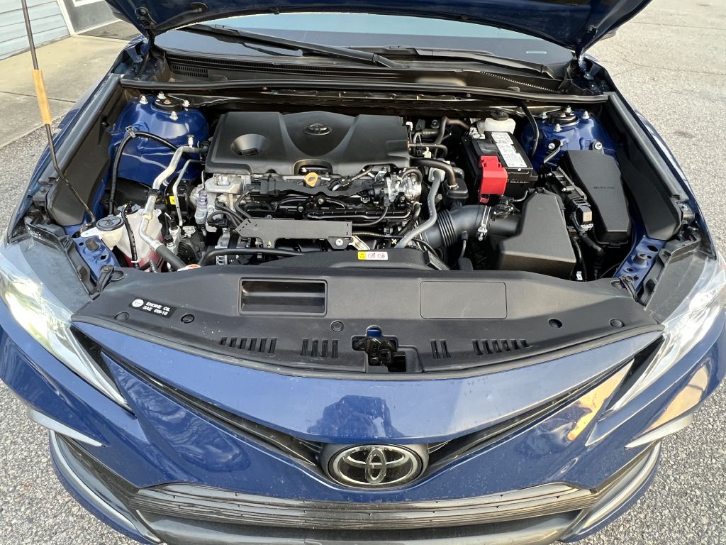 2023 toyota camry le