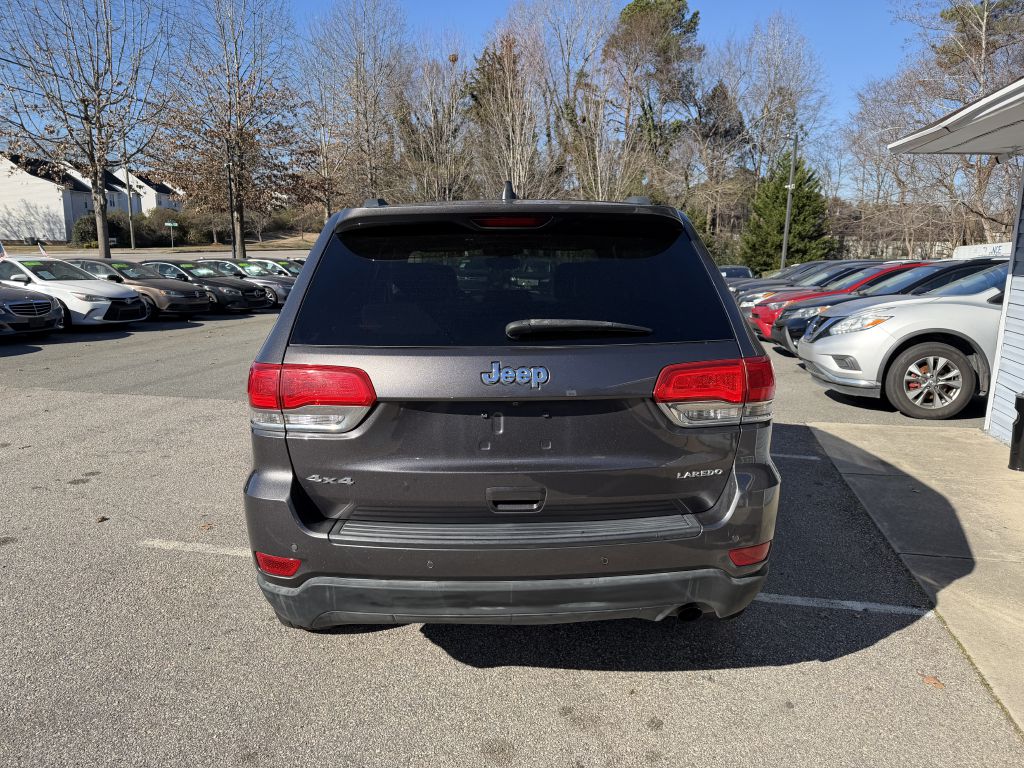 2017 jeep grand cherokee laredo