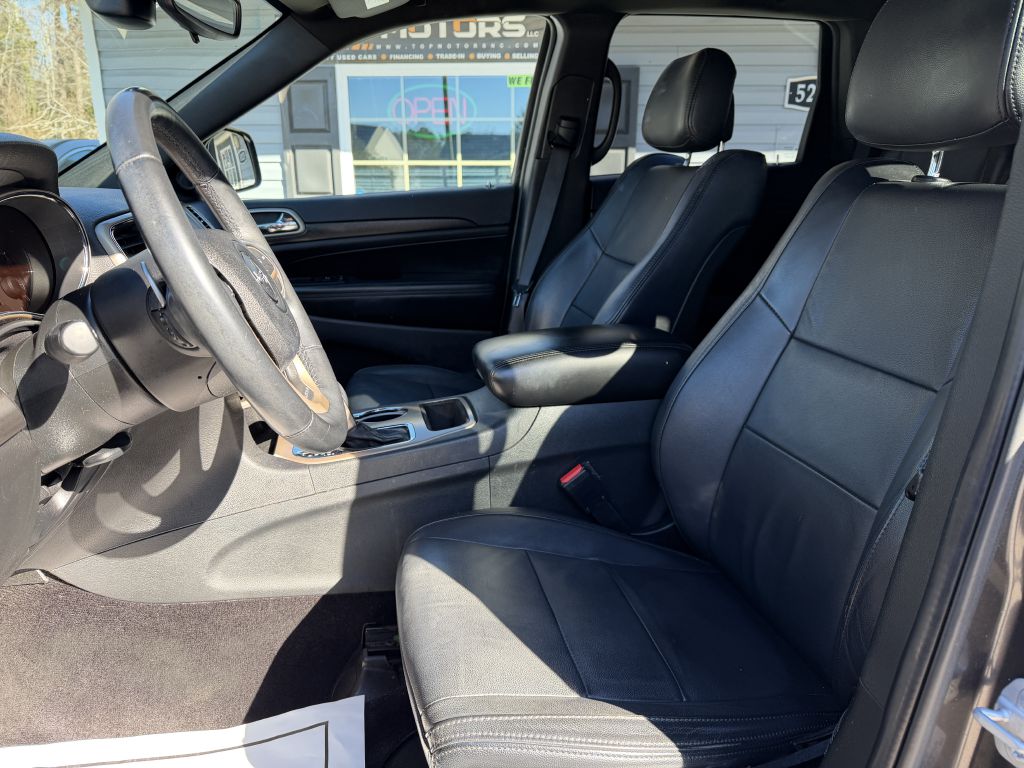 2017 jeep grand cherokee laredo