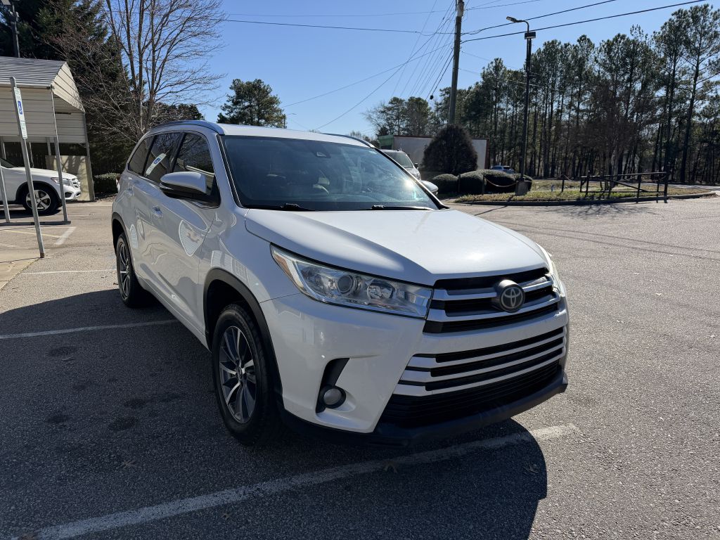 2017 toyota highlander xle