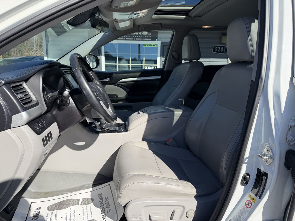 2017 toyota highlander xle