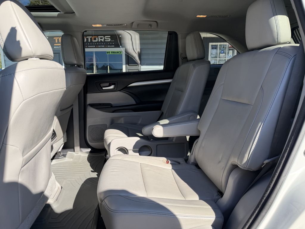 2017 toyota highlander xle