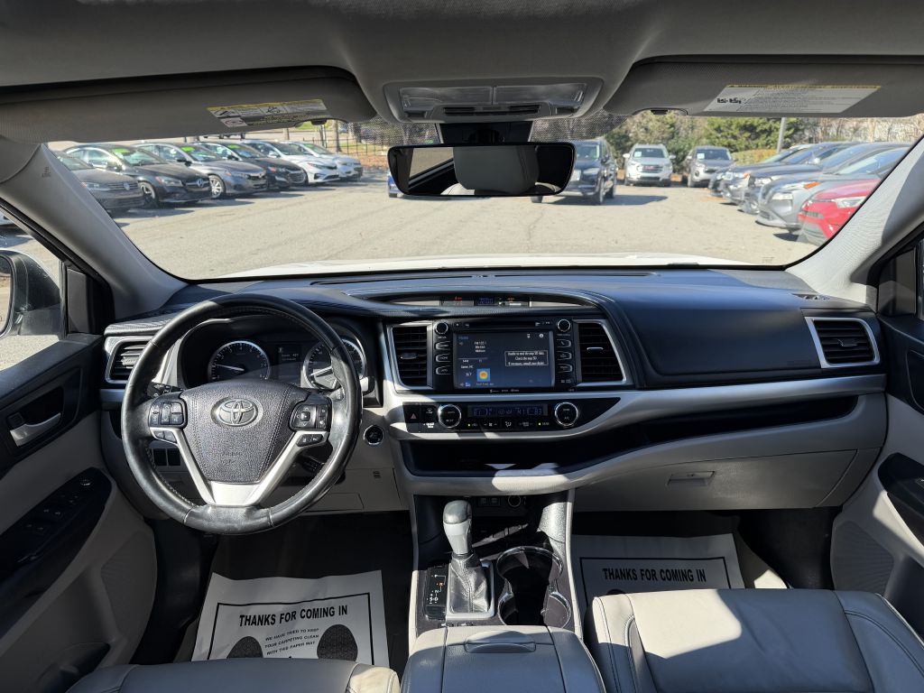 2017 toyota highlander xle