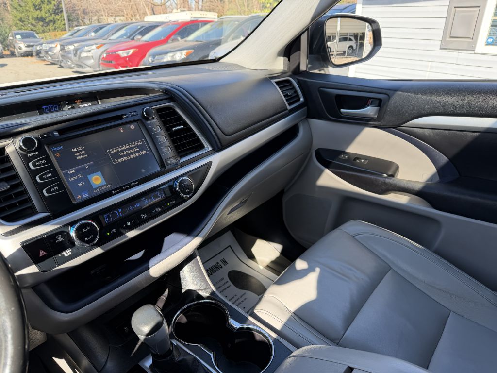 2017 toyota highlander xle