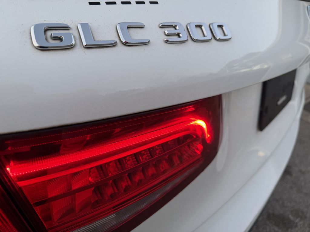 2017 mercedes-benz glc glc 300 4matic