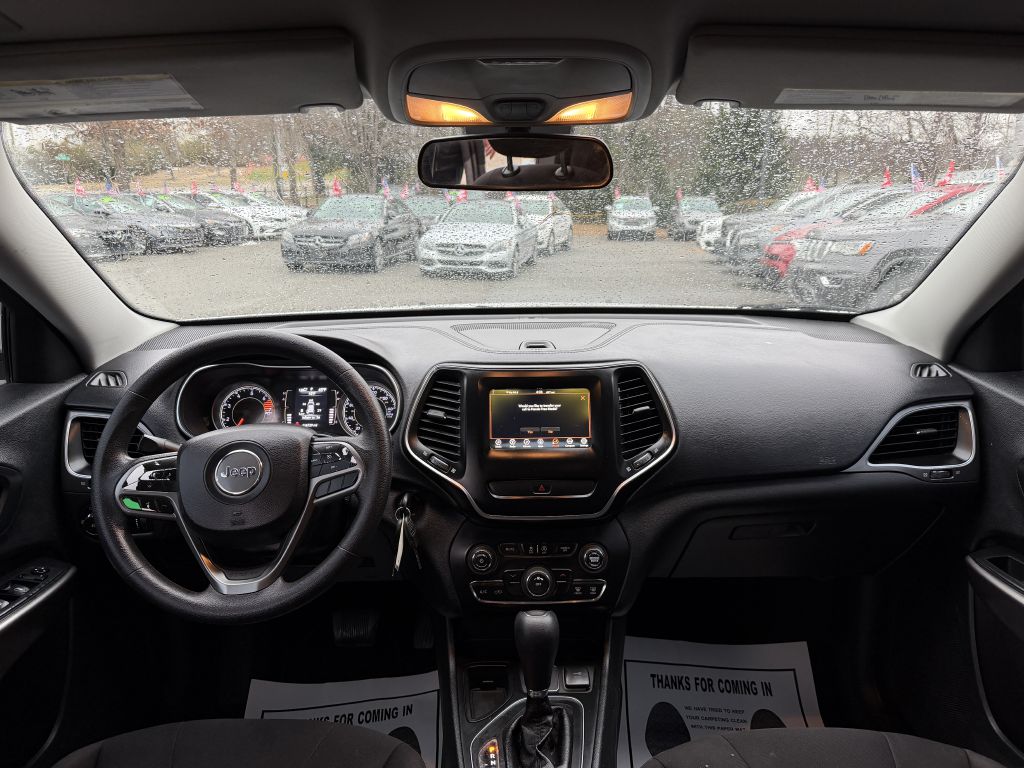 2019 jeep cherokee latitude