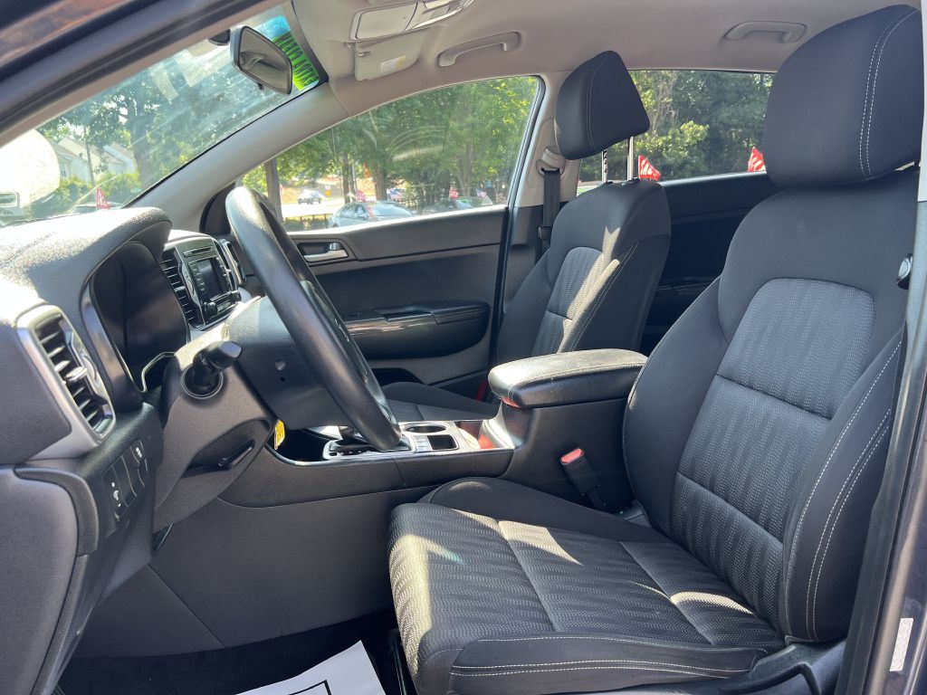 2017 Kia Sportage LX - Photo 11