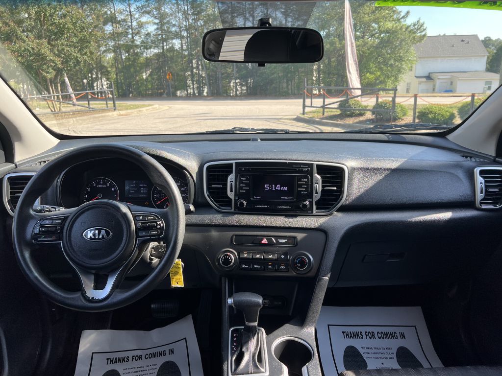 2017 Kia Sportage LX - Photo 13