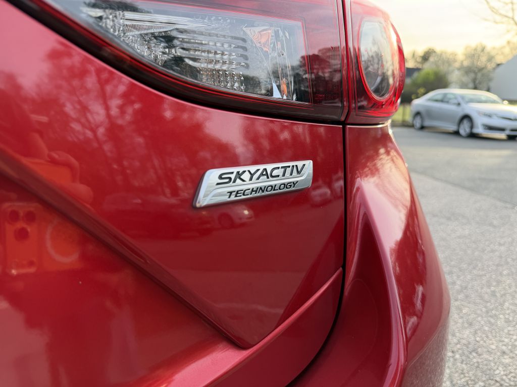 2015 mazda mazda3 s grand touring