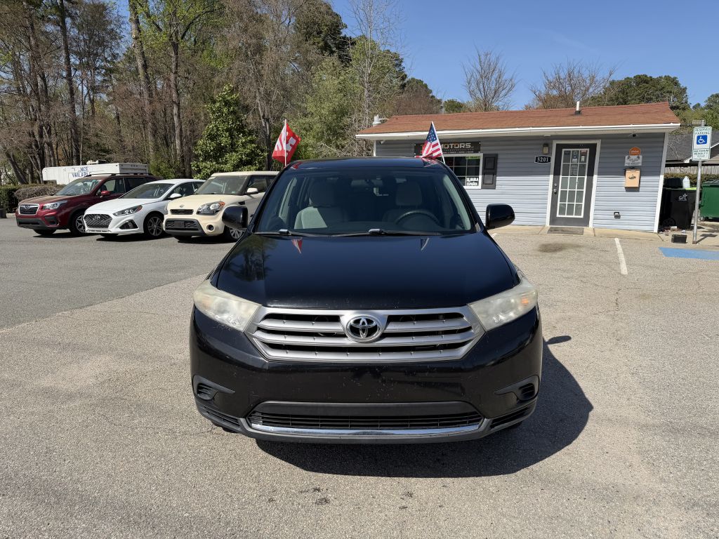 2013 toyota highlander base