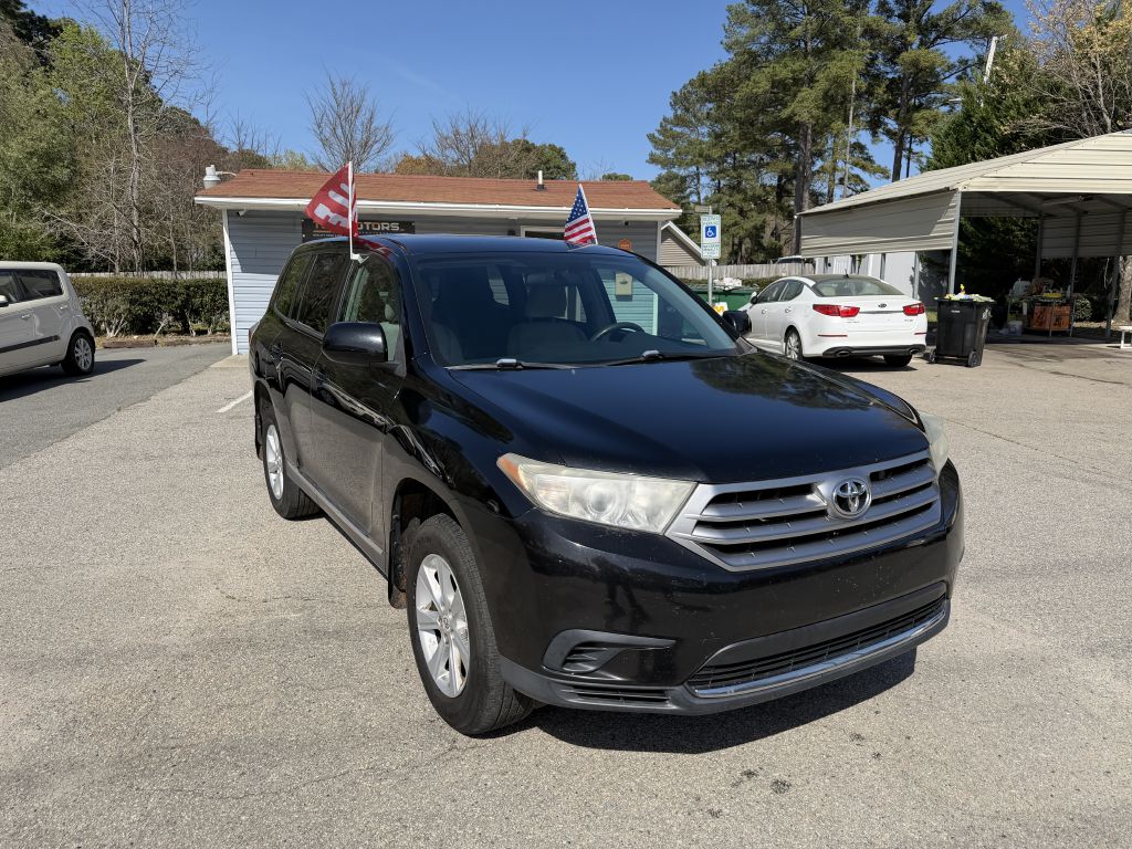 2013 toyota highlander base