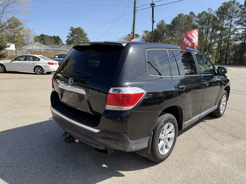 2013 toyota highlander base