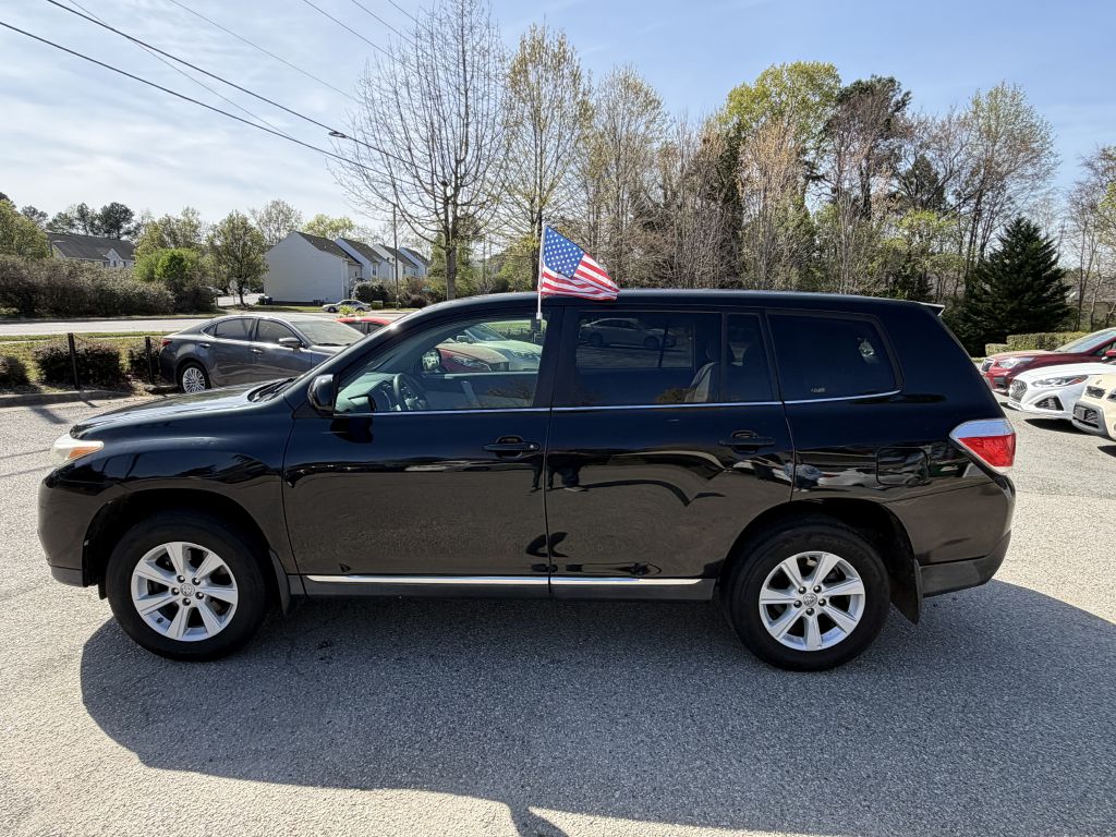 2013 toyota highlander base