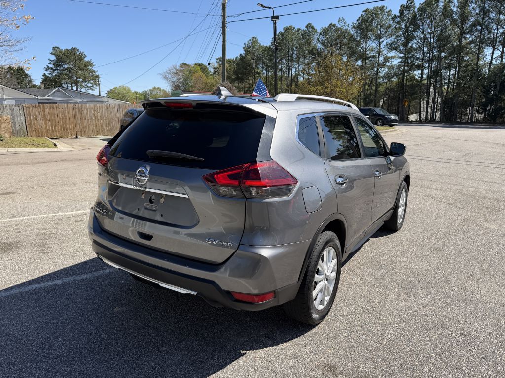2018 nissan rogue sv