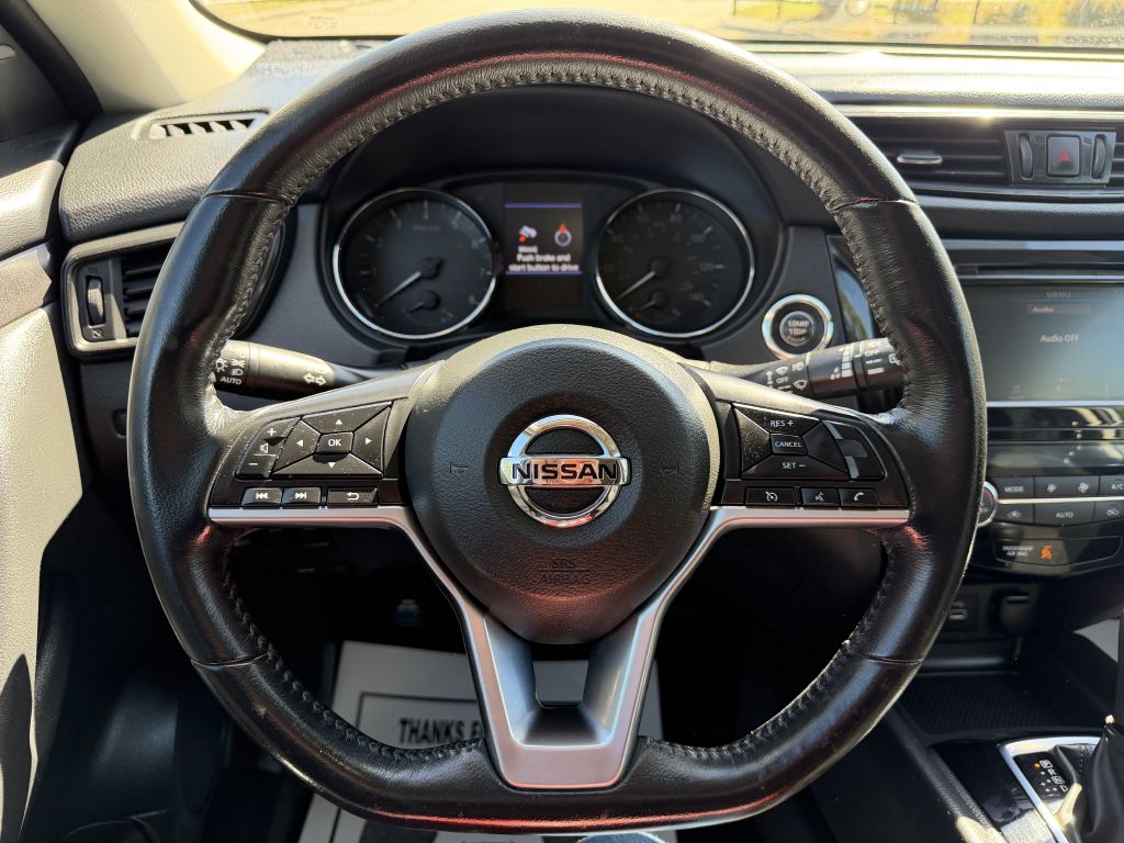 2018 nissan rogue sv