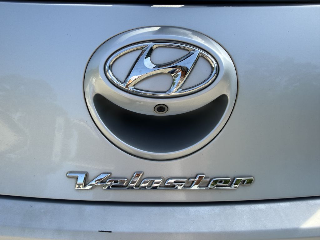 2016 Hyundai Veloster Base