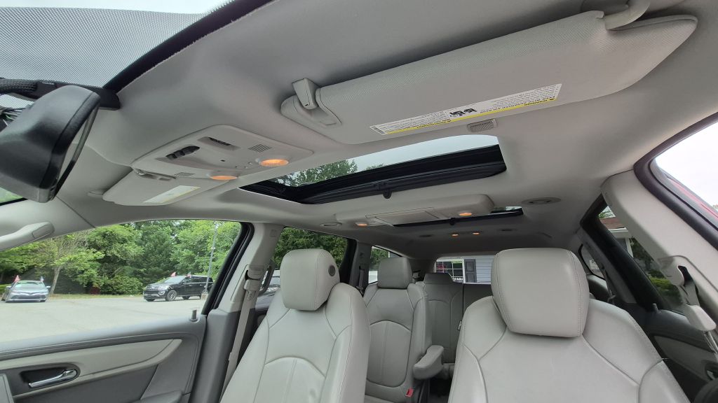2016 chevrolet traverse lt