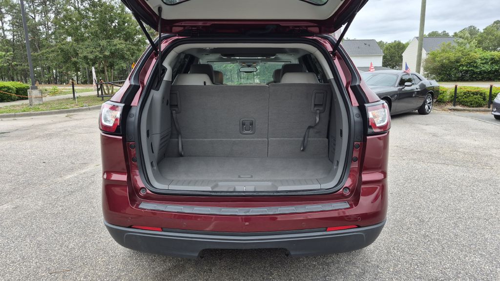 2016 chevrolet traverse lt