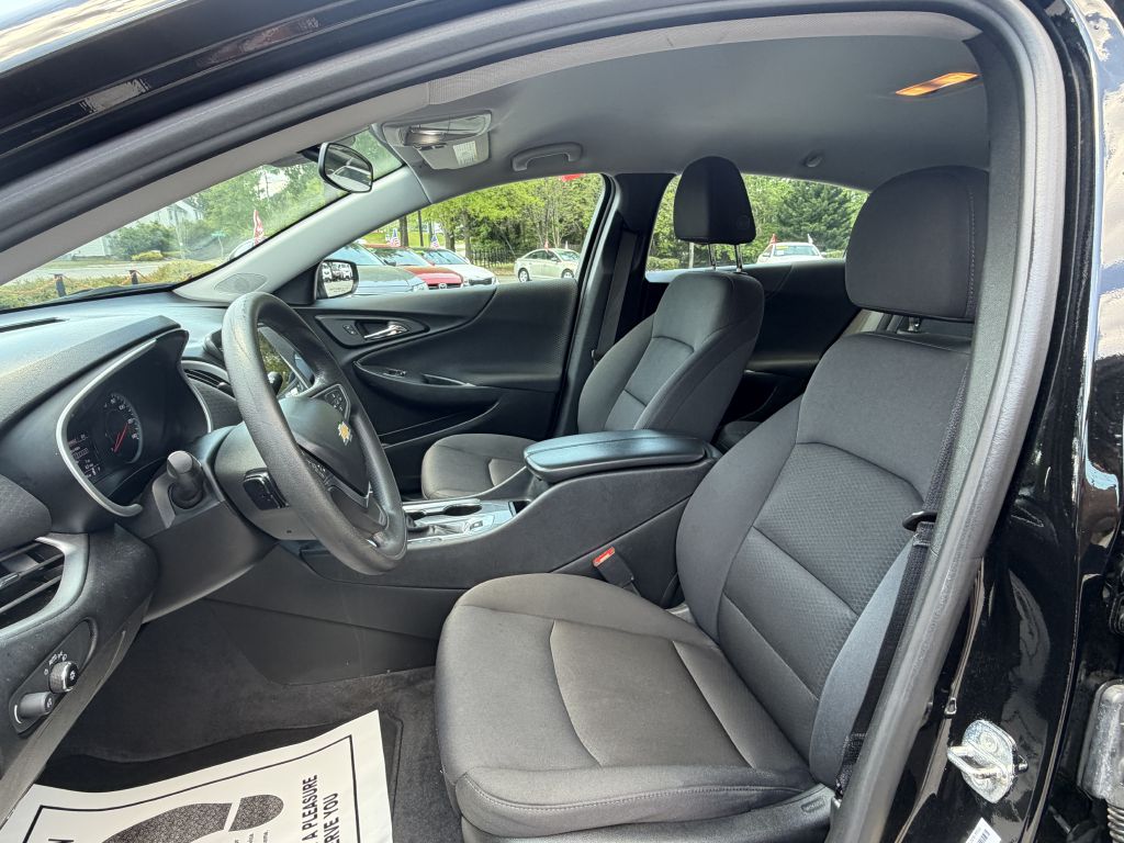 2023 chevrolet malibu lt