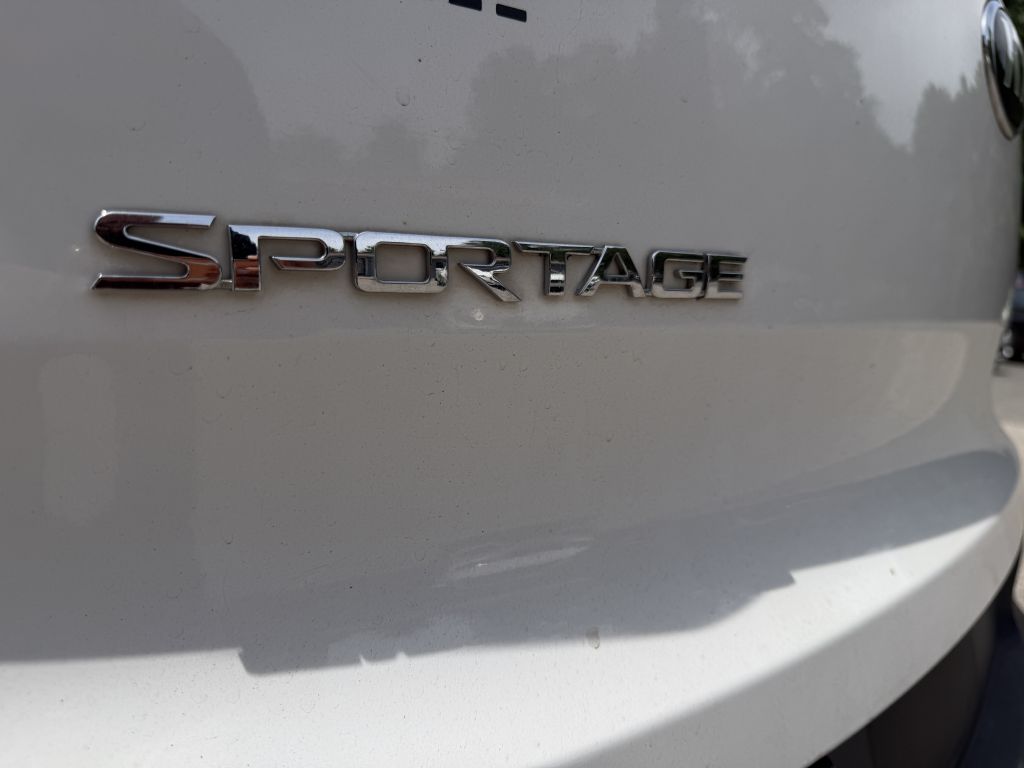 2016 kia sportage lx