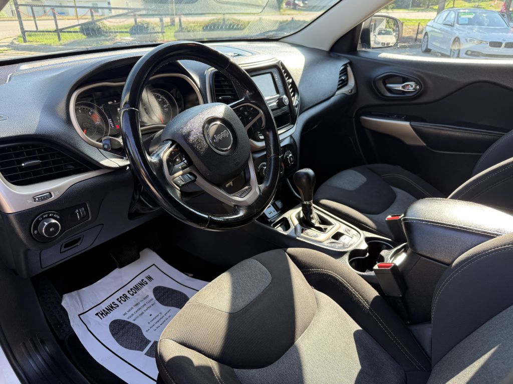 2018 jeep cherokee latitude