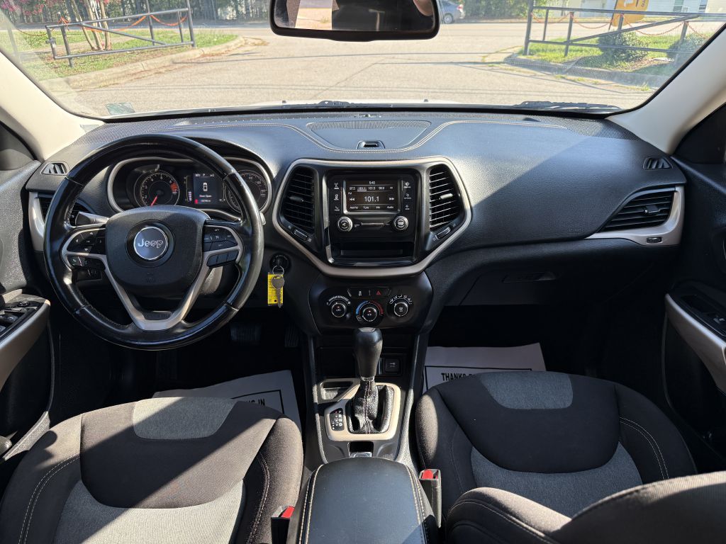 2018 jeep cherokee latitude