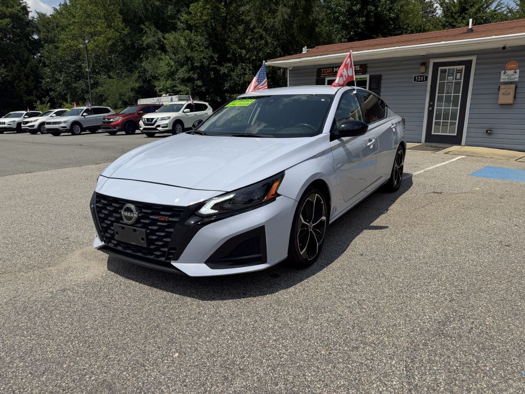 2024 nissan altima 2.5 sr