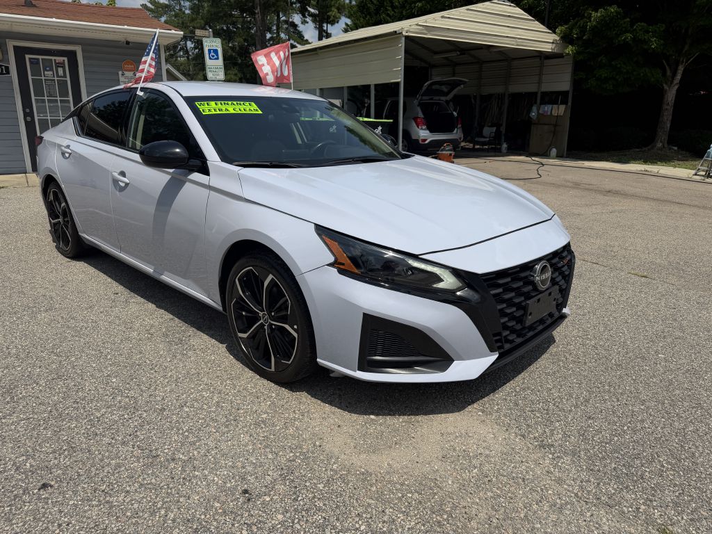 2024 nissan altima 2.5 sr