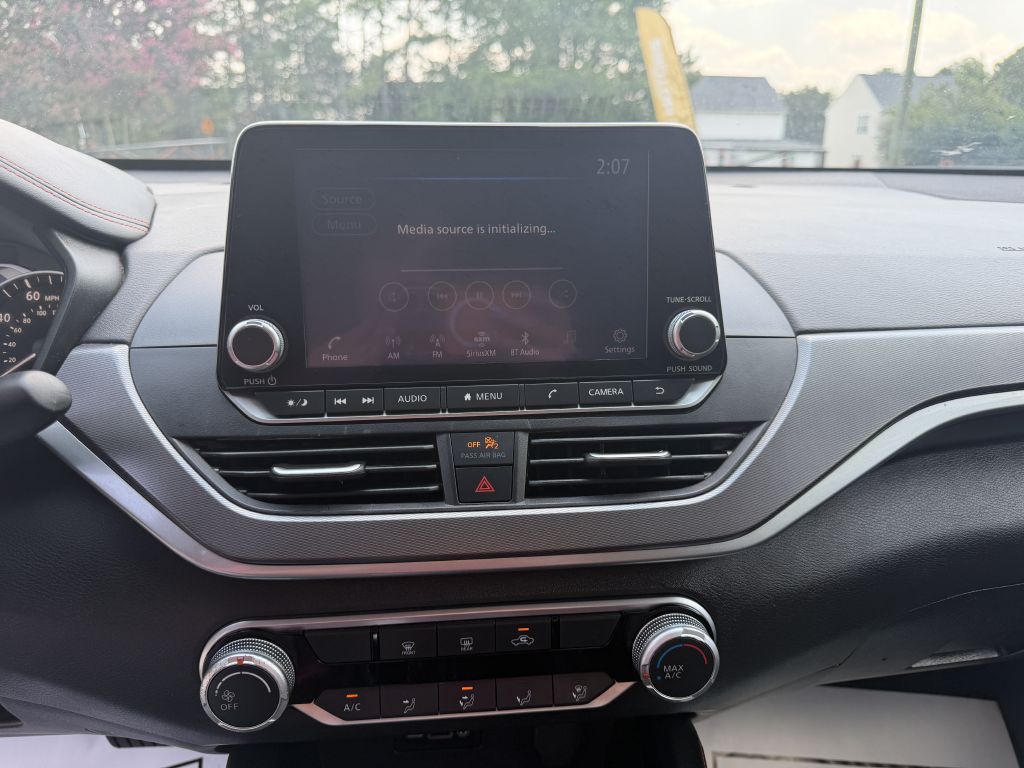 2024 nissan altima 2.5 sr