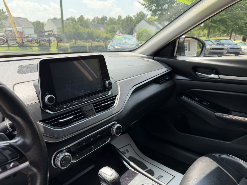 2024 nissan altima 2.5 sr